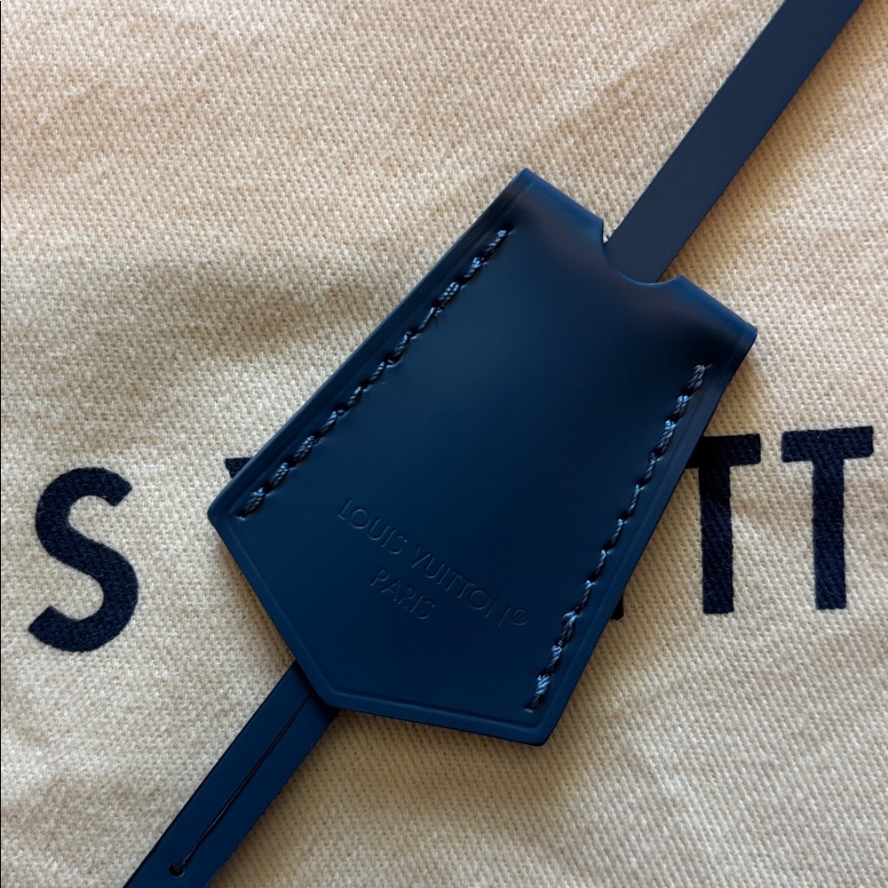 LOUIS VUITTON 💙 AUTHENTIC Blue Cowhide Clochette key Bell - Picture 10 of 11